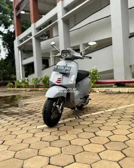 JUAL MURAH VESPA SPRINT S 150 iGET ABS FACELIFT 2020 MULUS