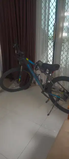 Jual Sepeda Polygon MTB Cascade 3