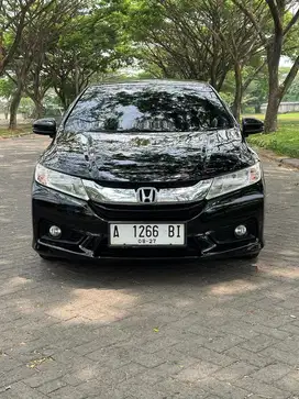 CITY RS MATIC 2016