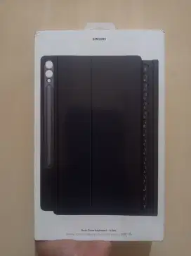 Book Cover Keyboard Tab s9+ s9fe+ s10+ 5G Ai-key Like new