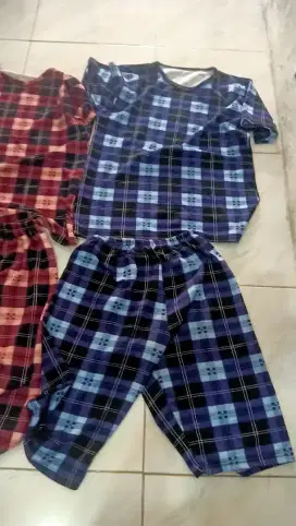 Setelan wanita UK xl