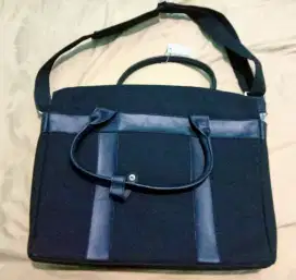 Tas laptop targus