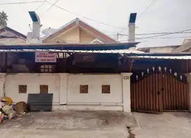 Dijual Rumah Baru Renov 1,5 Lantai di Surabaya