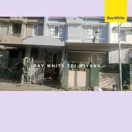 Dijual rumah villa sentra raya citraland Surabaya