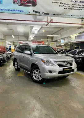 Low KM Lexus LX570 ATPM 2010 Like New LX 570