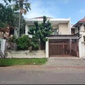 Rumah Pakuwon City Strategis Siap Huni Villa Westwood