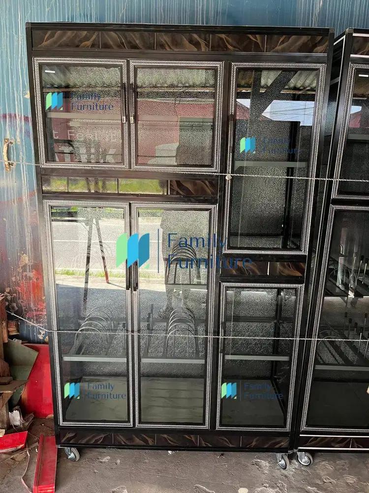 Lemari Rak Piring Tempahan Aluminium Hitam 3 Pintu 6 Daun