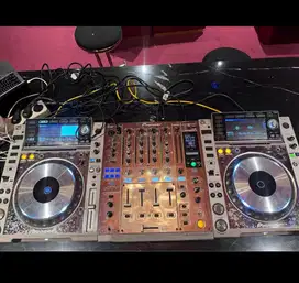 CDJ 2000 NEXUS SET SILVER LIMITED EDITION OBRAL GAS