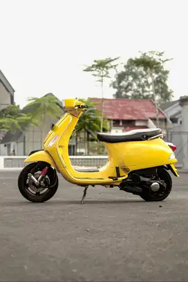 PIAGGIO VESPA S 125 3VIE 2015 MURAH BANGETT