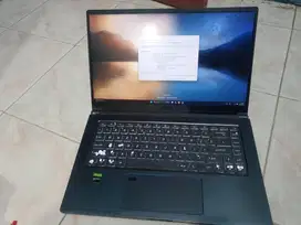 MSI Perstige A10SC i7 Geforce GTX