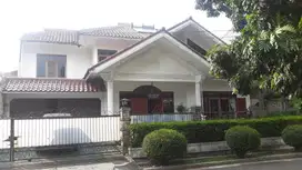 Dijual Rumah Ready Lokasi Cigadung kota Bandung SHM 5,5 M / Nego