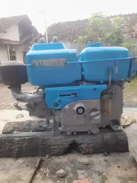 DIESEL KUBOTA RD 85 lama,mesin standar