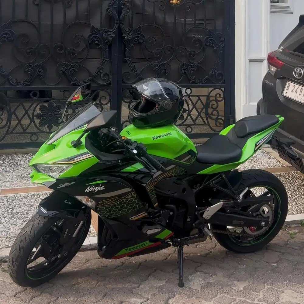 KAWASAKI ZX25R ABS QS KRT LOW KM