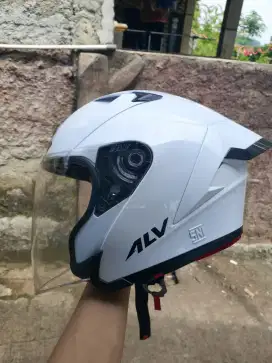 AlV ultron pro size M