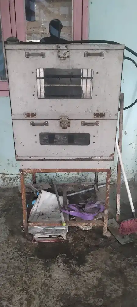 Oven Gas atas bawah