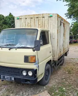 Colt Diesel Engkel Box Umplung Tahun 1991