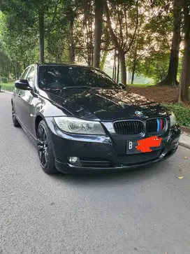 DIJUAL CEPAT BMW 320i E90 CKD AT