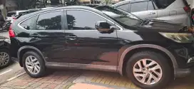 Mobil CR_V tahun 2015