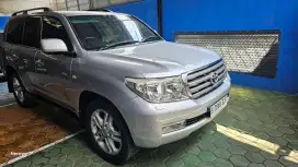 (RARE) LANDCRUISER V8 4.5 UK SPEK 2011 HARGA CASH SILVER LANGKA DIESEL