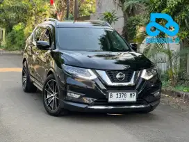 Nissan Xtrail 2.5 CBU Panoramic Sunroof A/T 2019 Hitam