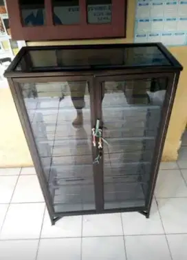 Rak Sepatu Aluminium Frame Coklat Kaca Riben 5 Susun 78-120