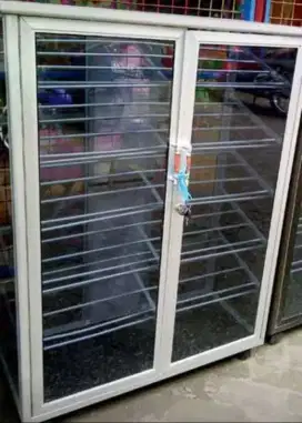 Rak Sepatu Aluminium Frame Putih Kaca Riben 5 Susun + Roda 74-120