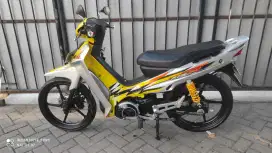 Motor FIZ R 2000