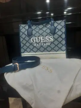 Tas guess original
