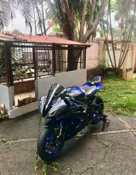 Yamaha R6 2013 reg 2014 Blue Race