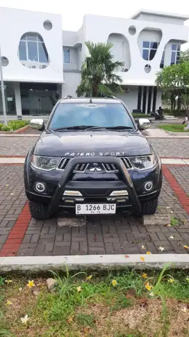 MITSUBISHI PAJERO SPORT  ISTIMEWA KM LOW