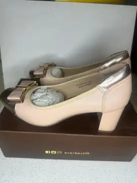 EVERBEST HEELS PINK preloved
