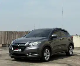 Honda HR-V 1.5 E CVT AT Tahun 2015 Pajak 04-2026 Warna Abu Abu Metalik