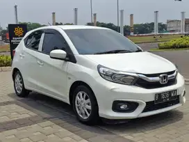 BRIO E CVT AT 2021 PUTIH