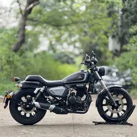 BENELLI MOTOBI 200 EVO HITAM 2022 KM 5K PAJAK ON SUPER GRES