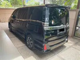 Toyota Voxy 2021 Bensin