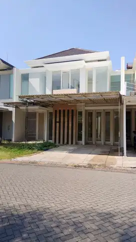 Rumah 2 Lt Minimalis Mewah Murah Pakuwon City