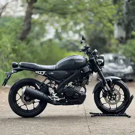 YAMAHA XSR 155 HITAM 2021 KM 9K PAJAK PANJANG FULL MULUS