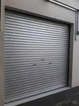 Ahli pasang & perbaikan folding gate & rolling door bandung