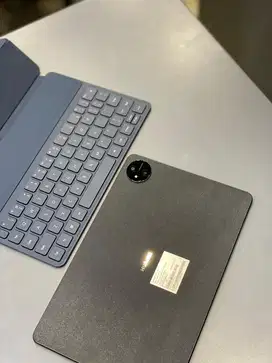 Huawei mate pad pro 11 inch 8/256 with keyboard