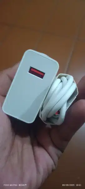Charger ori xiaomi 67watt fast charging