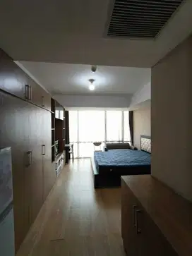 Disewakan U Residence 1, view golf, full furnish dan dekat UPH