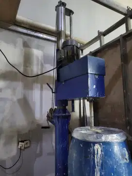 Mesin mixer cat