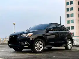 MITSUBISHI OUTLANDER 2.0 PX AT 2013 HITAM