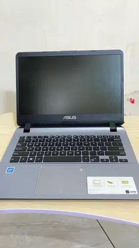 Laptop Asus A407M
