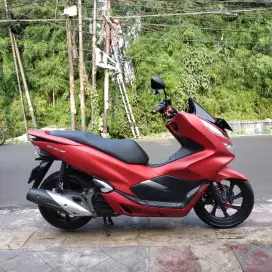 PCX Non ABS 2019 (Merah Lengkap Bagus)