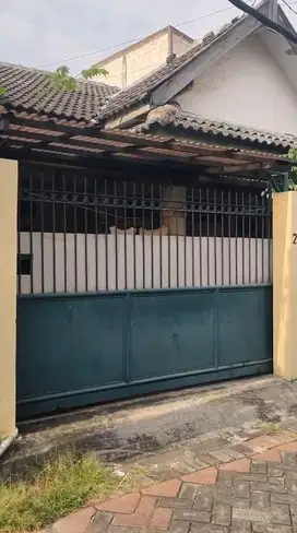 DIJUAL RUMAH BRONGGALAN SURABAYA