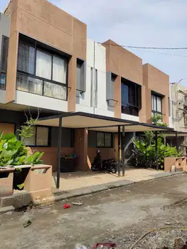 Rumah murah 2 Lantai modern hills