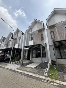 JUAL CEPAT RUMAH FULL FURNISH RAPIH MYZA BSD