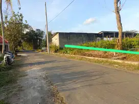 Tanah 1600m jln kaliurang dekat kampus uii