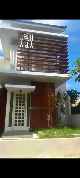 RUMAH SIAP HUNI MEWAH KOTA MALANG